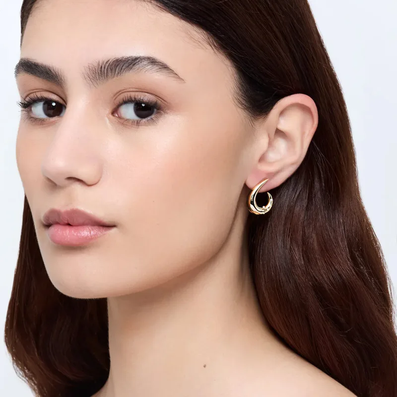 14kt Curl Earrings