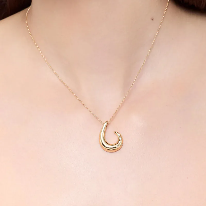14kt Curl Necklace