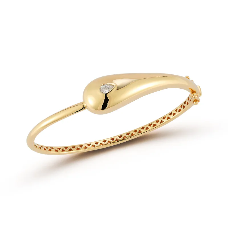 14kt Diamond Water Droplet Bracelet