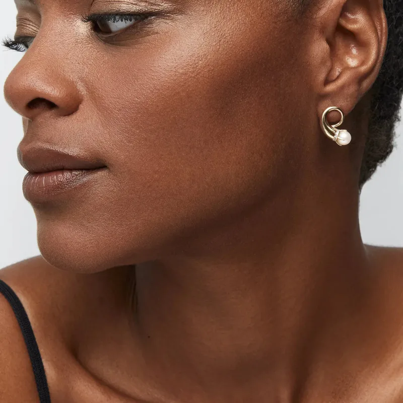 14kt Pearl Cornucopia Earrings