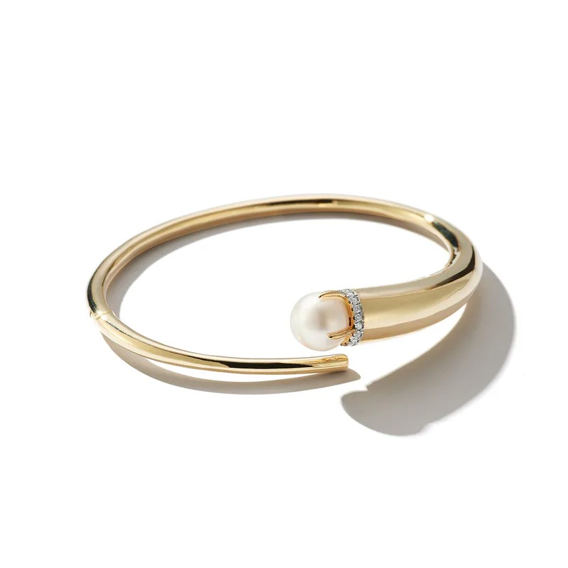14kt Pearl Cornucopia Bracelet