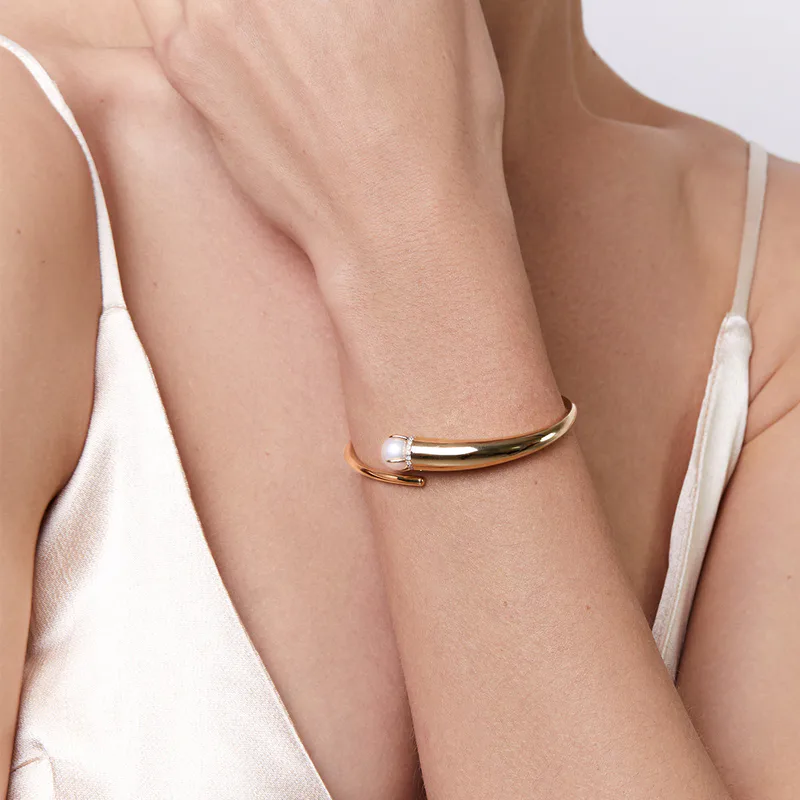 14kt Pearl Cornucopia Bracelet