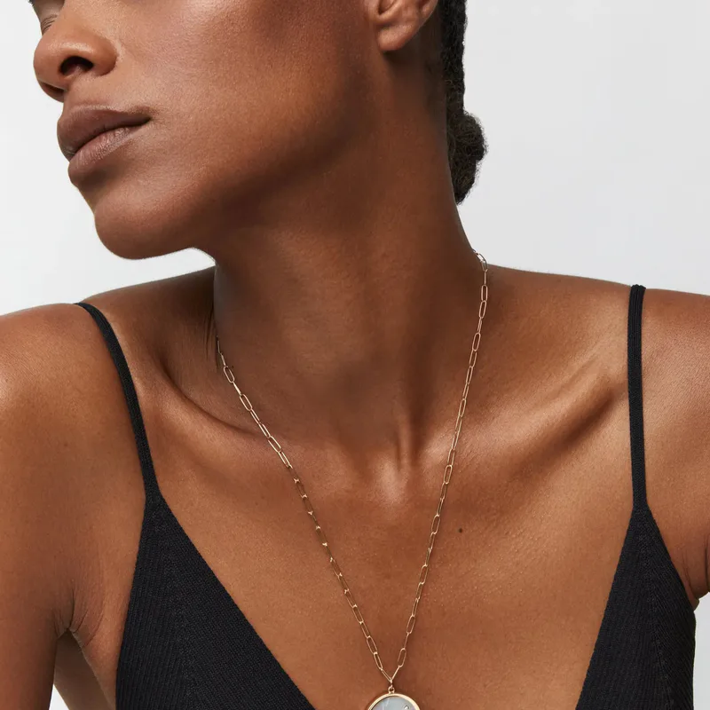 14kt Mother of Pearl Medallion