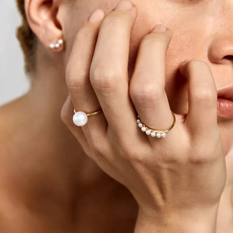 14kt Pearl Dot Band