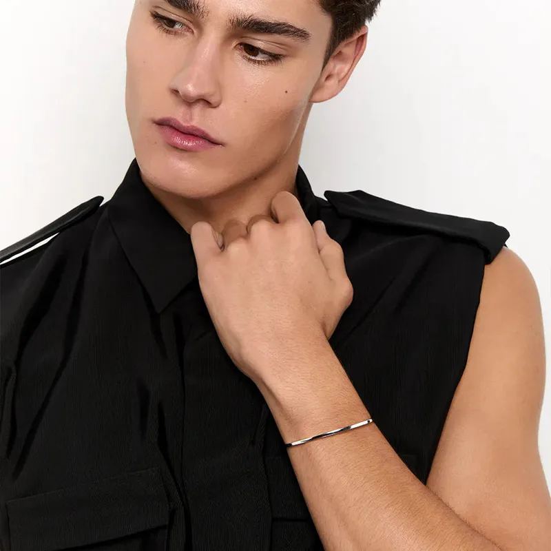 Bar Cuff