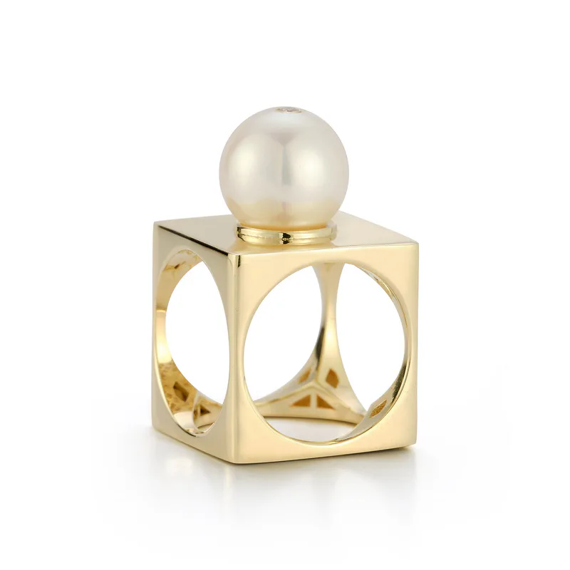 14kt Pearl Cube Ring