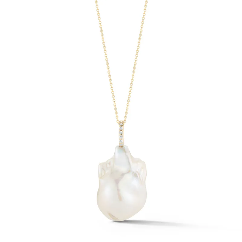 14kt Gold and Diamonds Baroque Pearl Necklace