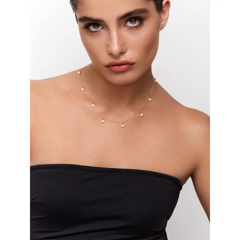 14kt Delicate Pearl Necklace