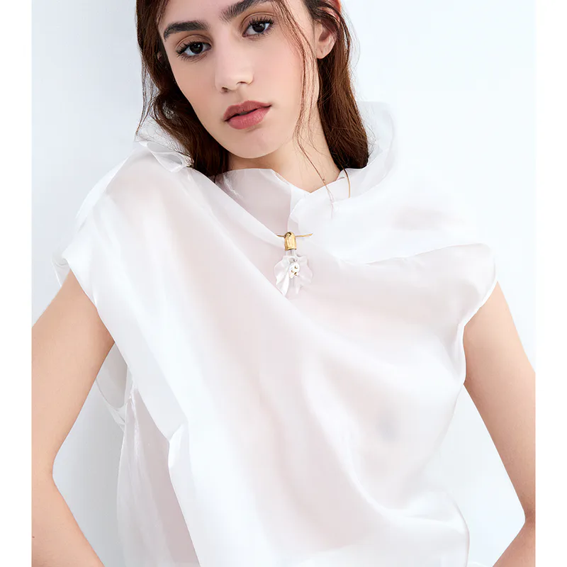 14kt Calla Lily Baroque Pearl and Diamond choker