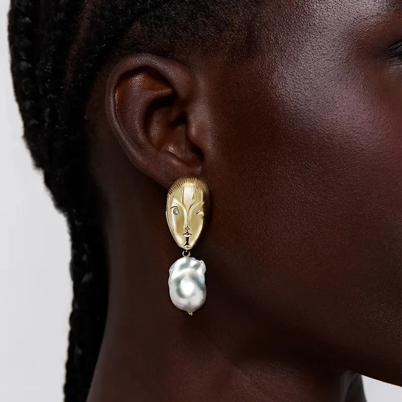 14kt Eve Baroque Pearl Earrings