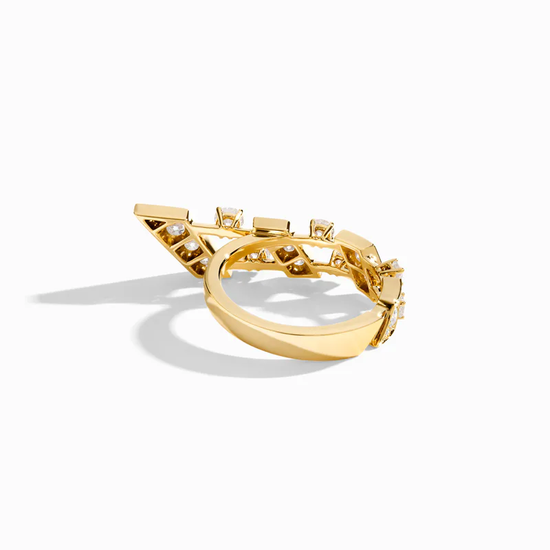Fifth Avenue Diamond Ring