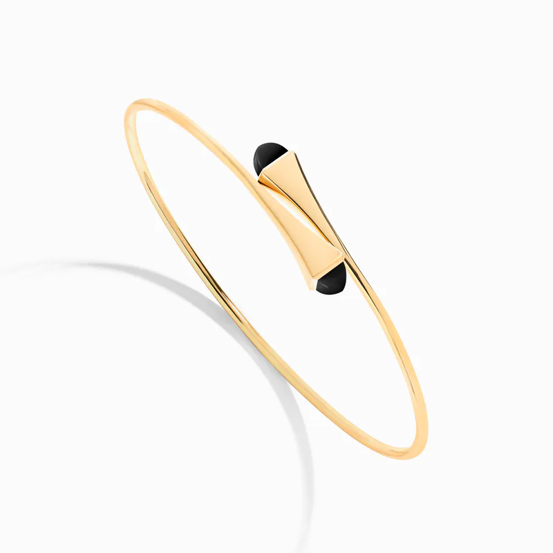 Cleo Wire Gold Slip-On Bracelet