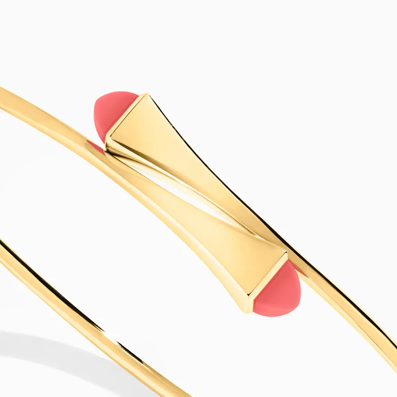 Cleo Wire Gold Slip-On Bracelet