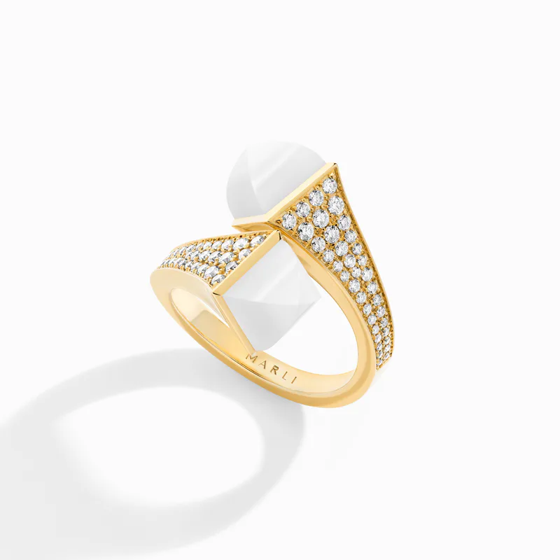 Cleo Diamond Ring