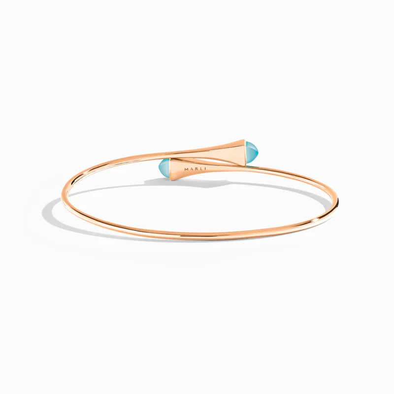 Cleo Wire Gold Slip-On Bracelet