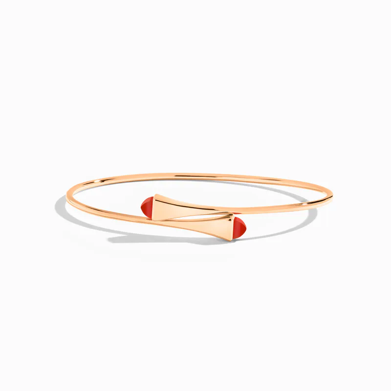 Cleo Wire Gold Slip-On Bracelet