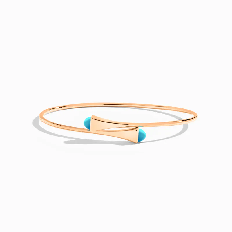 Cleo Wire Gold Slip-On Bracelet