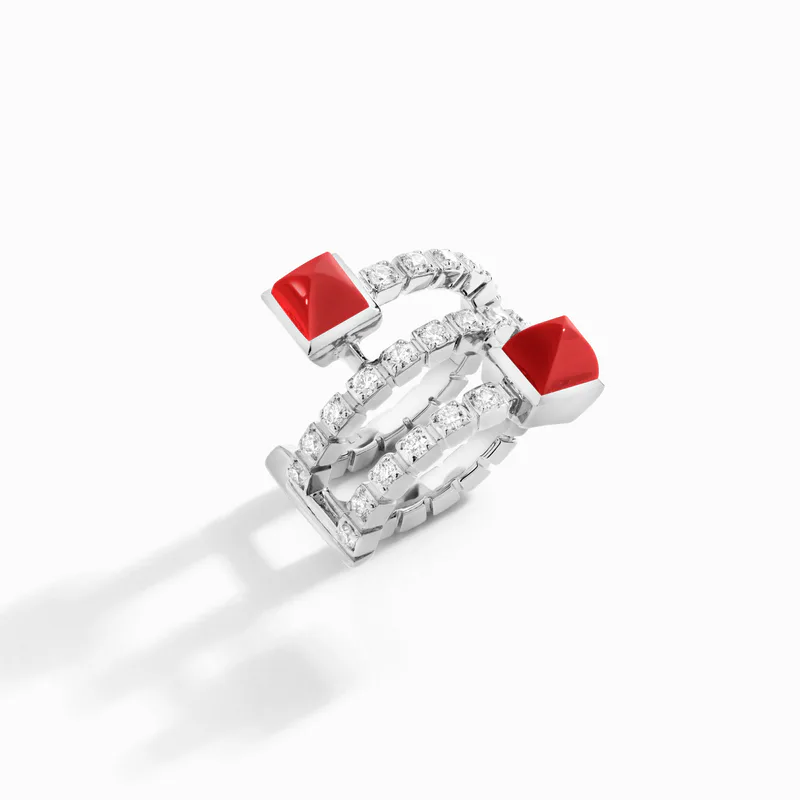 Cleo Lotus Twist Ear Cuff (Single L)