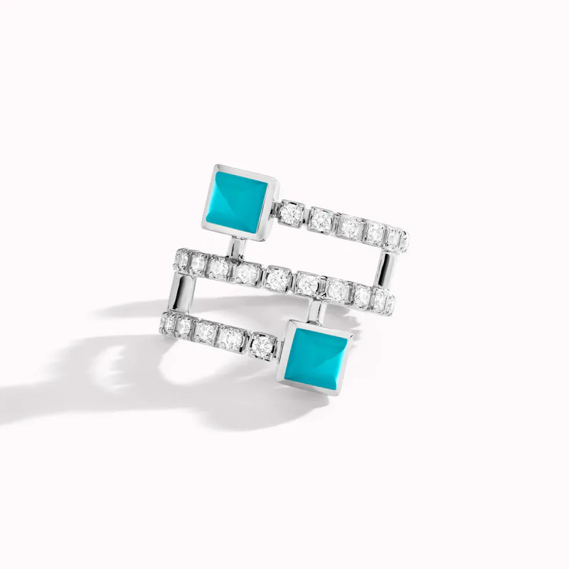 Cleo Lotus Twist Ear Cuff (Single L)