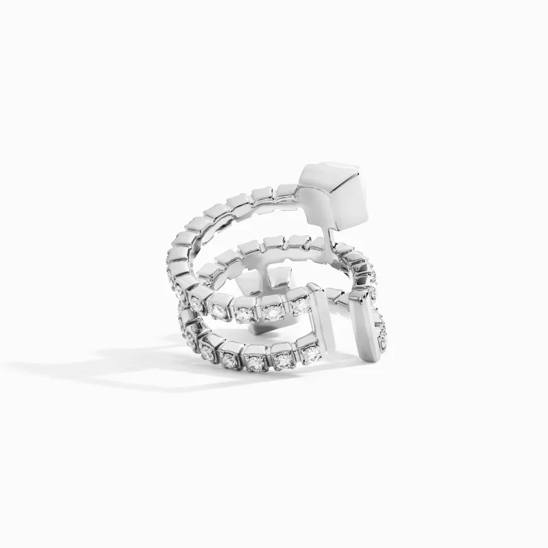 Cleo Lotus Twist Ear Cuff (Single L)
