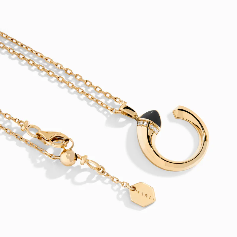 Cleo Venus Gold Pendant