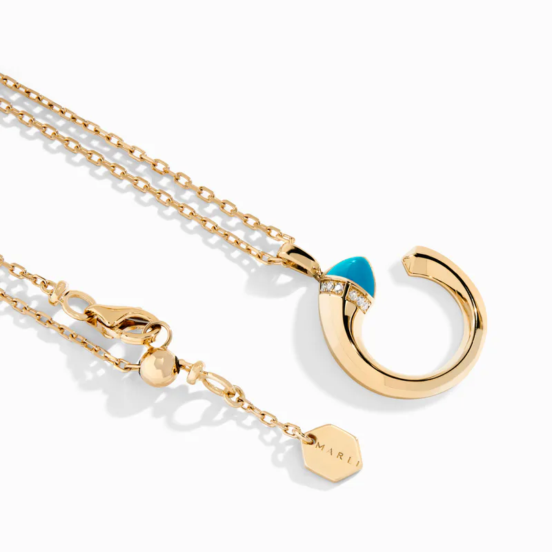 Cleo Venus Gold Pendant