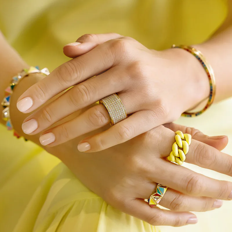 Me Wide Yellow Gold Diamond Ring