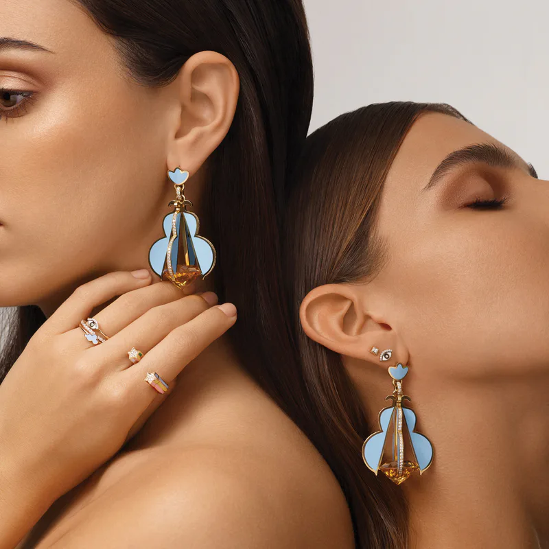 The Majesty Earrings