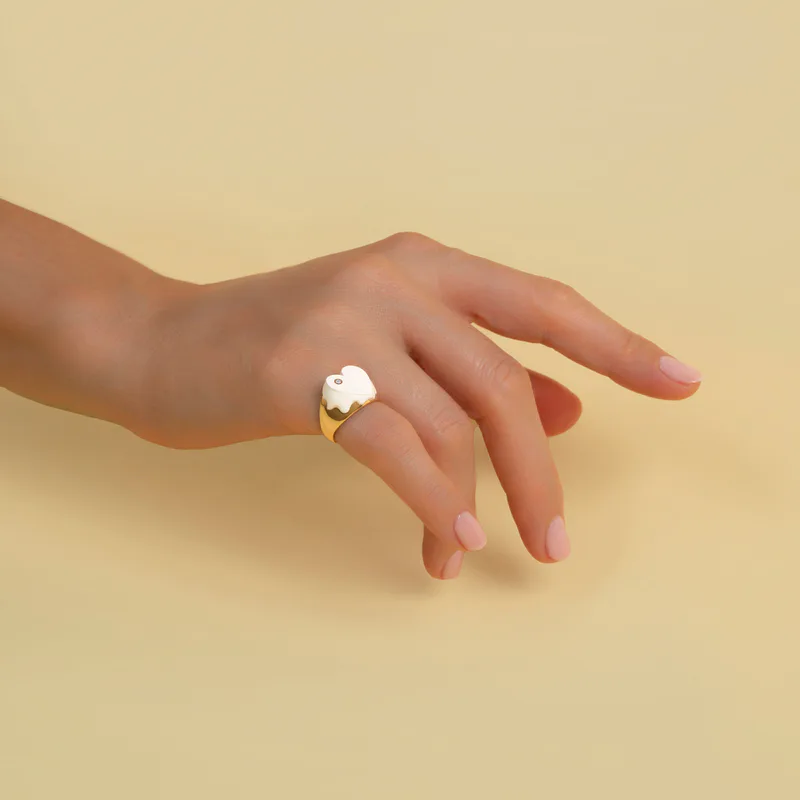 Sweet Love White